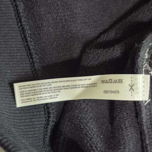 Free People Movement Sweatshirt Tank Pockets Oversized Small Black Logo NEW - Picture 12 of 13